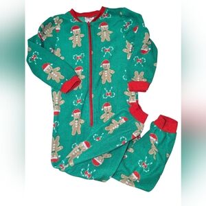 Tag Green Pajama Set with Red Accents